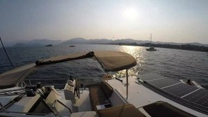 Обзор катамарана Helia 44 2014 Fountaine Pajot. Часть 2.Пост управления.Паруса.Рундуки. HD.