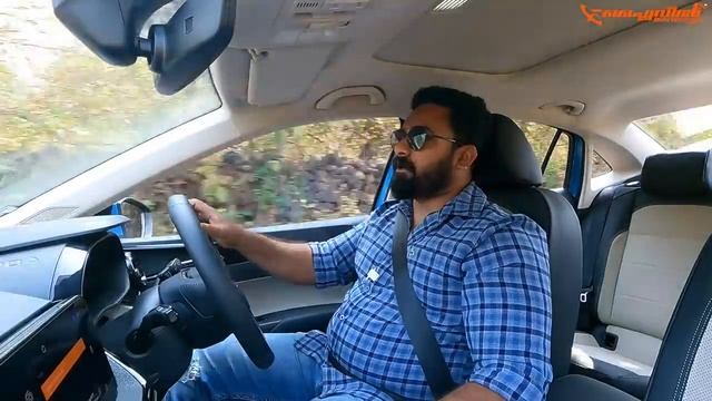 Skoda Slavia 1.5 TSI DSG Review | വേണമെങ്കിൽ Slavia RS എന്നൊക്കെ വിളിക്കാം!! | Flywheel Malayalam смотреть онлайн