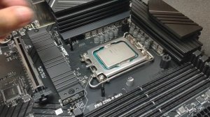 MSI PRO Z790-P WiFi Built