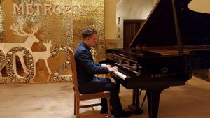 Queen - Bohemian Rhapsody (piano version)