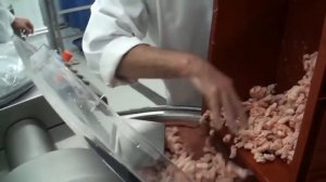 Как делают колбасу
