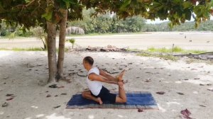 Gentle, Soft, Slow Yoga, Stretching & Hip Opening, 70 Minutes, Deeply Medatative