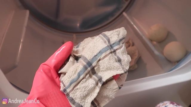 HOW TO REALLY WHITEN DINGY CLOTHES AT HOME!!! (Easy & Fast) | Andrea Jean Cleaning смотреть онлайн