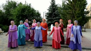 "Мелодии лета" - Народный самодеятельный ансамбль русской песни "Россияночка", песня "Мельница"