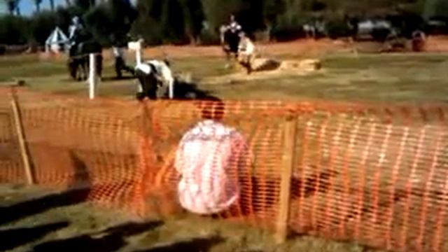 Epic jousting crash... смотреть онлайн