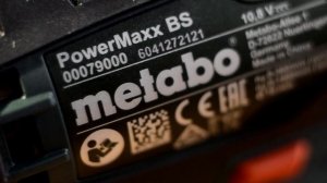 Аккумуляторная дрель-шуруповерт Metabo PowerMaxx BS 2014 Basic 2.0Ah x2 Case 34 Н·м распаковка