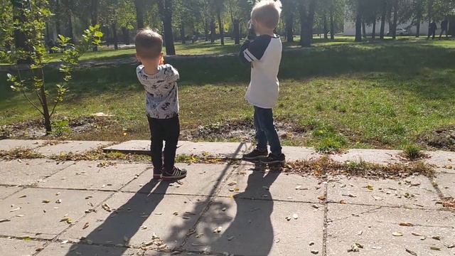 СИРЕНОГОЛОВЫЙ в реальной жизни, появился у нас в городе!!! SIREN HEAD в реальной жизни!!!