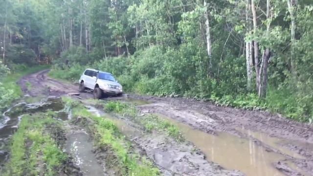 Suzuki Grand Vitara XL-7 смотреть онлайн