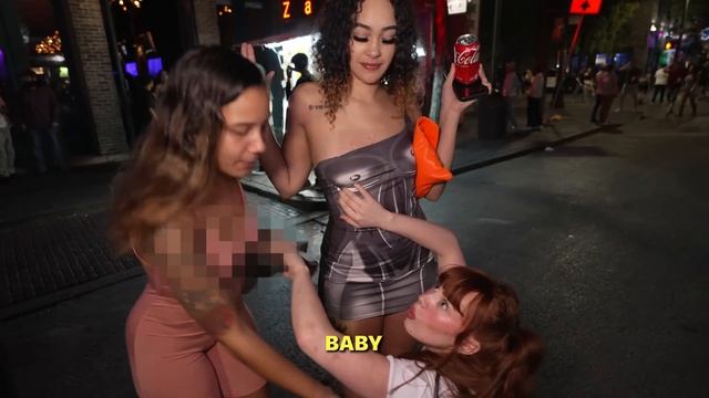 Giving Girls Breast Examinations in Public смотреть онлайн