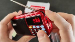 Portable Red MP3 Radio Speaker C-803. Support Two 18650 Battery.