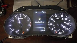 подключение приборной панели от rogue t32 (X Trail T32) на столе