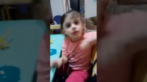 Как снять слайм, слизь с волос и головы ребёнка
