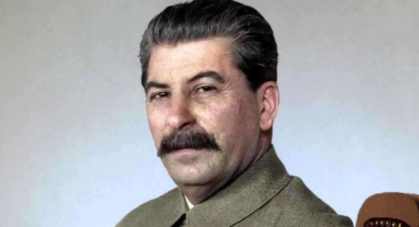 Сталин как военный вождь
