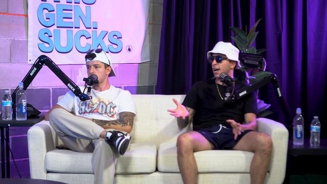 Scarlotta Twins on Dillon Danis being a Twitter Warrior and Having an Only Fans Daughter - EP 006 смотреть онлайн