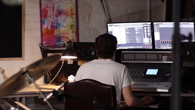 HANNAH SINGING 02 смотреть онлайн