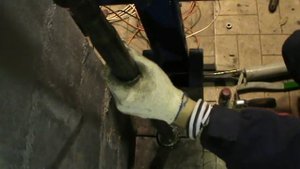 Kia Sportage   выпресовывание подшипника полуоси