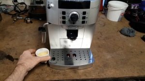 DeLonghi ECAM22.110.SB automatic coffee machine