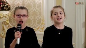 Клип/Внучки Адама Делимханова поздравляют свою МАМУ-Хеду С Днём рождения