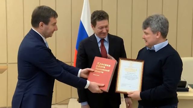 (12+) Утилизируем правильно. В Доме правительства наградили победителей акции «Шина-2019» смотреть онлайн