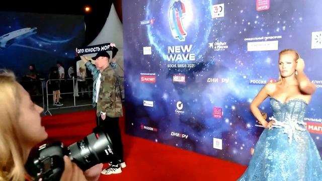 Dabro, Крутой, Dava, Кудрявцева, Мартиросян на красной дорожке Новая волна в Сочи 2021. смотреть онлайн