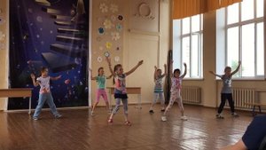 Танец девочек "Малявки"