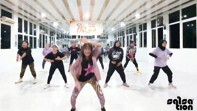 Treat You Better (Ashworth Remix) - Shawn Mendes | Salsation® смотреть онлайн