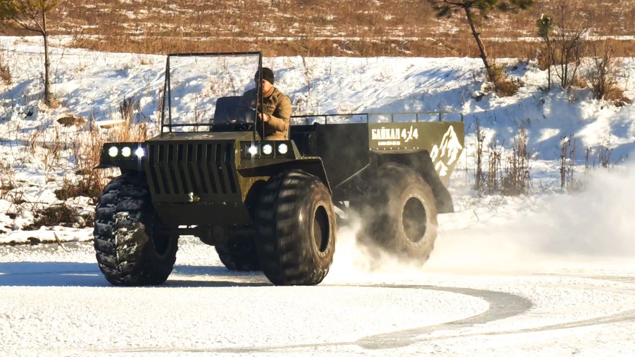 Вездеход трехосный Байкал