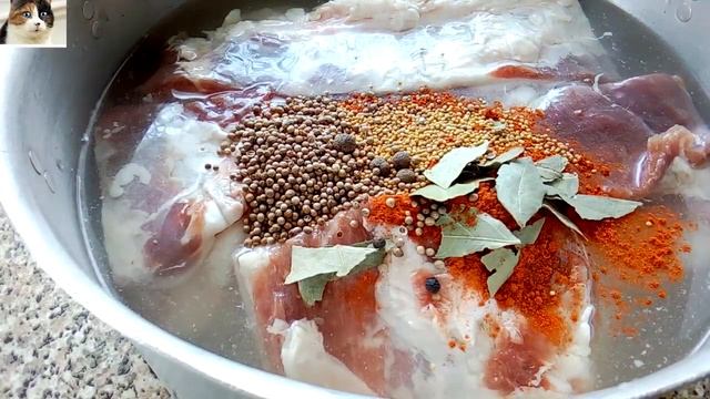Самое Вкусное Вареное Сало в Рассоле со Специями.  Секретный Ингредиент Вкуса