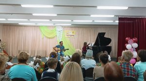 ДДТ - Ветер | Выступление на концерте «В кругу семьи»