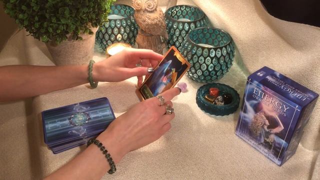 РАЗГОВОР СО СВОИМ ВЫСШИМ Я. Расклад на оракульных картах Энергий. смотреть онлайн