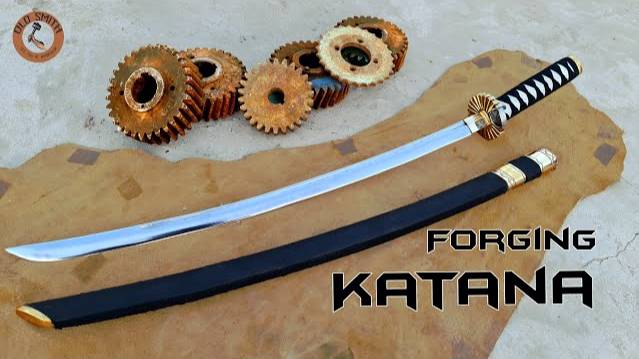 Forging Katana Sword out of Rusty Engine gear смотреть онлайн