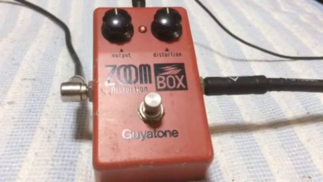 ハードオフにて5000円で購入したGuyatoneのzoom distortion boxが昔のロックギターの音がして良い смотреть онлайн