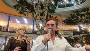 Конфетки, бараночки.  Ретродискотека от Михаила Чутко