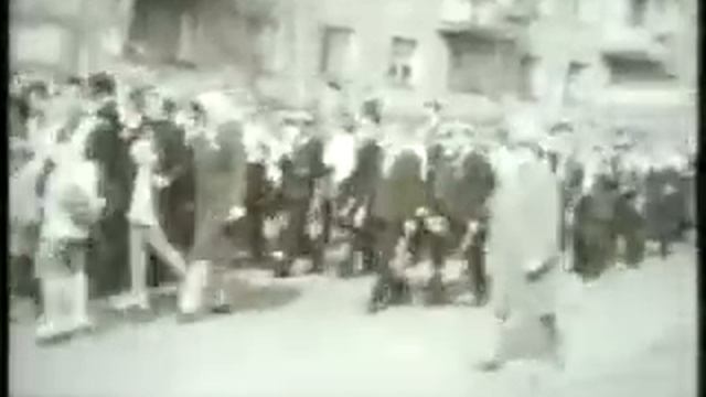 Первомайская демонстрация и пионерское детство!