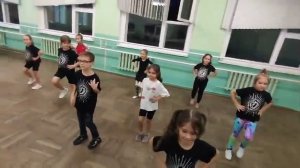 танец когда мы были молодыми ?