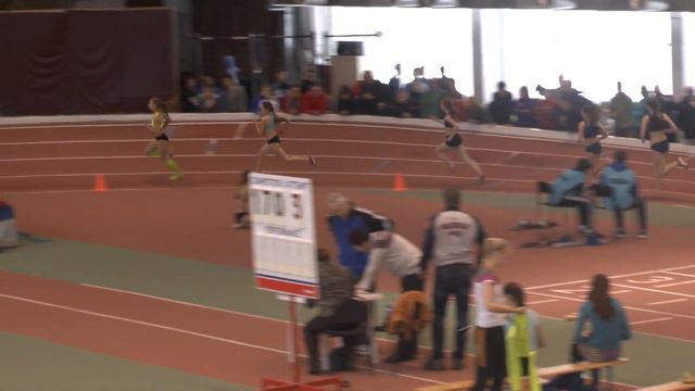 800м девушки до 18 лет 7й забег УФО январь 2016г смотреть онлайн