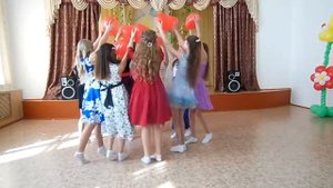 Танец на 8 марта, Целинной СШ, 2017г