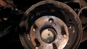 Toyota Opa замена задних тормозных колодок