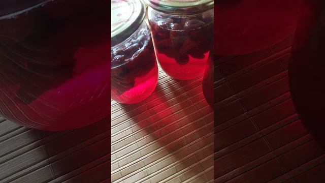 Клубника в сиропе с ванилином..#консервация #клубника