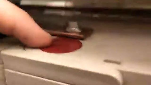 Монтаж аккумуляторных батарей ИБП