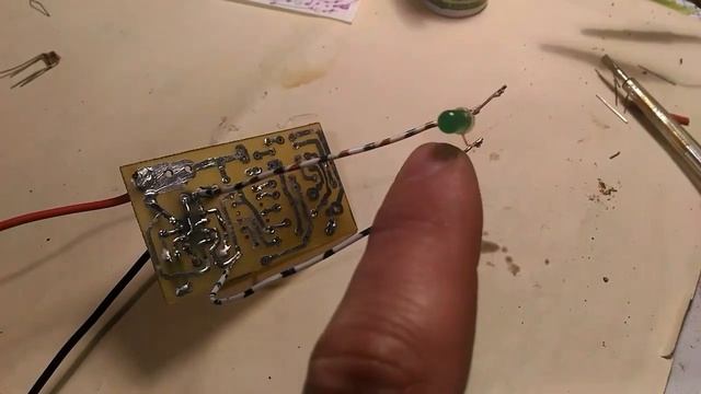 Как сделать мощный полицейский стробоскоп смотреть онлайн