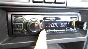 Обзор  JVC KD-X150EE