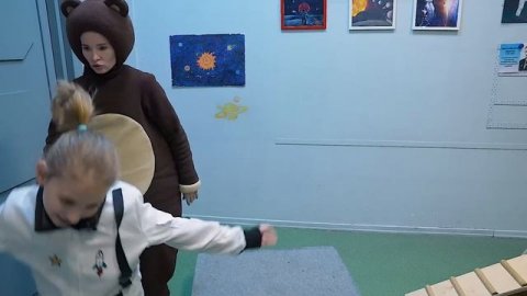 Маленькая Вера и Медведь - на ракете в космос