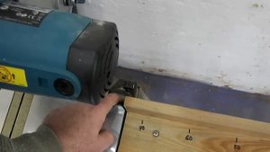 Настройка торцовочной пилы. The setup facing saw