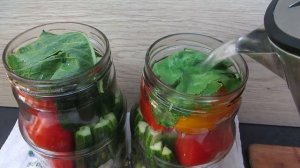 ГОСТИ ОБАЛДЕЛИ КОГДА ЕЛИ эти Помидоры с Огурцами! ВКУСНО ? Маринованные Помидоры с Огурцами на Зиму
