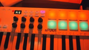 M VAVE SMK 25 - UNBOXING & TEST MIDI CONTROLLER