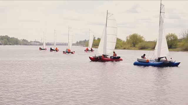 Фестиваль парусных катамаранов Yarkat 27-28 мая 2017 смотреть онлайн