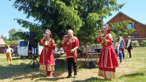 Как родная меня мать провожала - народный ансамбль Калинушка