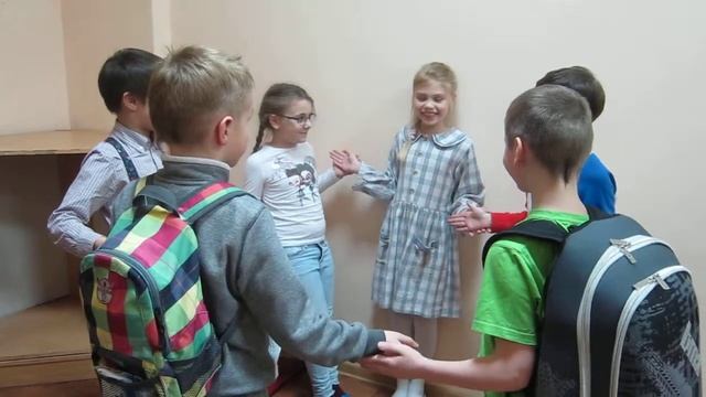 ? Бежала собачка | Подвижные развивающие игры для детей