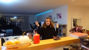 ВЛОГ/ ✅КУПИЛИ АДВЕНТ КАЛЕНДАРИ / ?МАРГАРИТА ИЗДЕВАЕТСЯ НАД КСЮШЕЙ